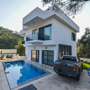 دالامان Luxury Villa With Pool Exterior photo