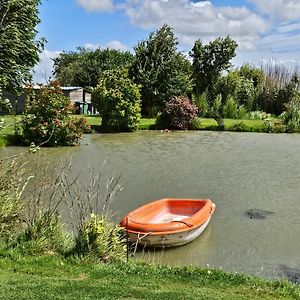 مبيت وإفطار Fromelles Chambre D Hotes Le Pigeonnier Exterior photo