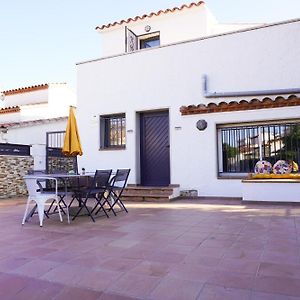 Casa Con Encanto En Puigmal إمبوريابرافا Exterior photo