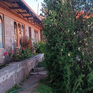 Huillanopampa Sky Lodge Taquile Exterior photo