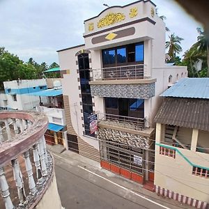 شقة Marudha Temple View Thiruvidaimaruthur Thiruvidaimarudur Exterior photo