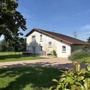 فيلا Gite Familial A Montaiguet-En-Forez Avec Terrasse, Proche Nature Et Ferme Equestre - Fr-1-489-371 Exterior photo