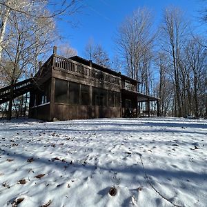 لوغان Rock Stalls Lodge Hocking Hills Exterior photo