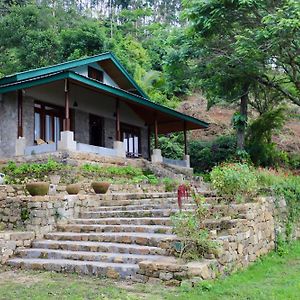 فندق Bawlana Estate - كاندي Exterior photo