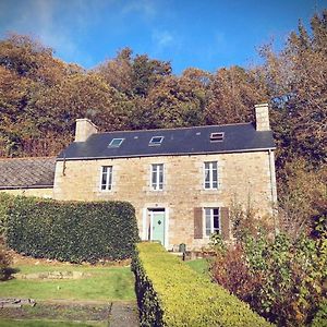 فيلا Maison Du Bonheur, A Beautiful Stone Built House, Plésidy Exterior photo