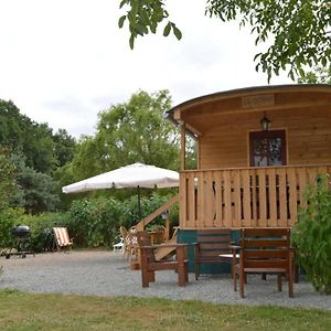 فيلا **Roulotte Cosy Avec Piscine, Petanque Et Jardin Pres De La Maison De George Sand** - Fr-1-591-77 Mouhers Exterior photo