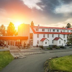 Gistihusith - Lake Hotel إيغيلستادير Exterior photo