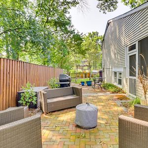 Pet-Friendly Annapolis Home Walk To Beach! Exterior photo