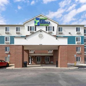 Extended Stay America Select Suites - Indianapolis - بلينفيلد Exterior photo