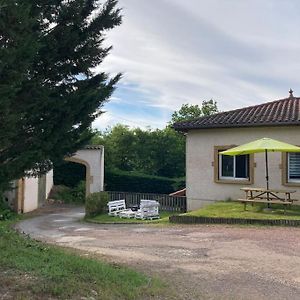 فيلا L'Escale Des Pertonnieres Le Breuil  Exterior photo