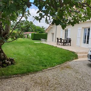 شقة Grande Chambre Avec Salle De Bain Privee Borderes-sur-l'Echez Exterior photo