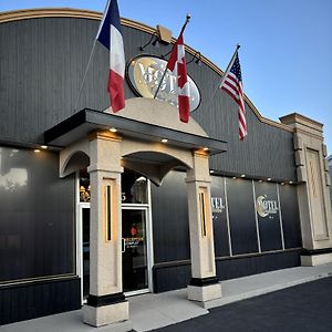 Saint-Siméon Motel Cofotel Exterior photo