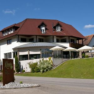 فندق Gasthaus Linde Hofstetten  Exterior photo