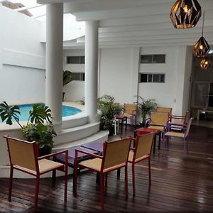 فندق Hostal Del Mar بلايا ديل كارمن Exterior photo