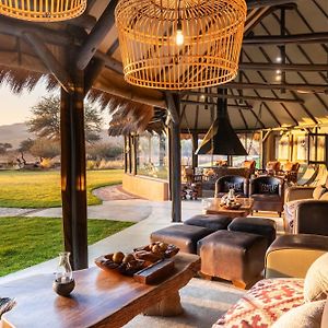 فيلا Okonjima Luxury Bush Camp أوتجيوارونغو Exterior photo