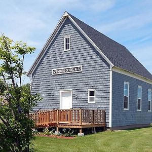 Old Schooling Summer Cottage O'Leary Exterior photo