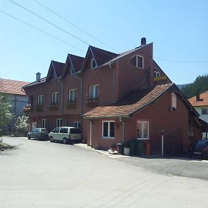 موتيل Strpce Lovac Exterior photo