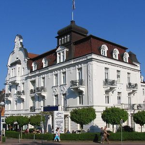 Goebel'S Hotel Quellenhof باد ويلدنغن Exterior photo