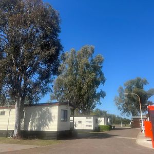 موتيل Gunnedah Tourist Caravan Park Exterior photo