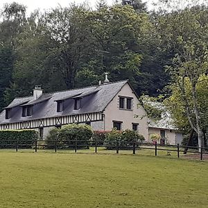 مبيت وإفطار Saint-Hilaire-des-Landes Chambre A La Campagne Exterior photo