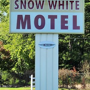 ريتشموند Snow White Motel Exterior photo