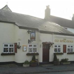 فندق The Old Royal George Ainderby Steeple Exterior photo