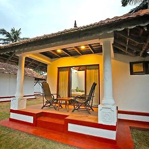 Coirvillage Lake Resort Alappuzha Exterior photo