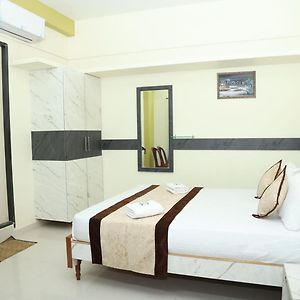 فندق M R Residency Belagavi Exterior photo