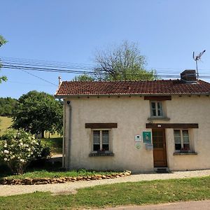 فيلا Charmante Maison Bio Avec Jardin Pres Du Lac De La Liez - Fr-1-611-15 Orbigny-au-Val Exterior photo