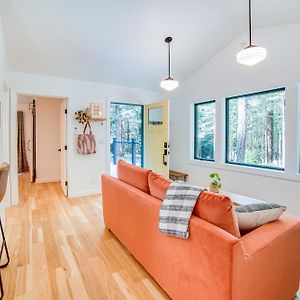 Peaceful Mendocino Cottage Surrounded By Redwoods Exterior photo