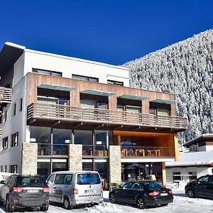 Bed & Breakfast Hotel Nives سولدا Exterior photo