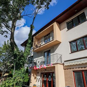 Grand Hotel Senica, Garni Exterior photo