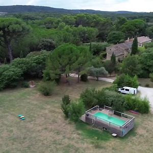 مبيت وإفطار فير بونت دي غارد Aux Berges Du Pont Du Gard Exterior photo