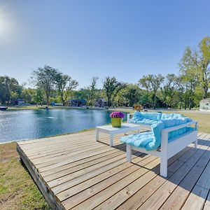 شقة Cabin With Trail And Pond Access In Steamboat Rock! Exterior photo