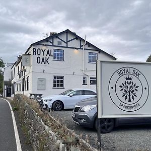 فندق The Royal Oak Spark Bridge Exterior photo