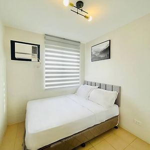 شقة Os 1 Modern 2Br Comfort ايلويلو Exterior photo