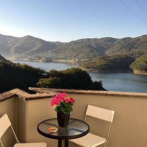 فيلا Paradiso Sul Lago Valle Verde Exterior photo