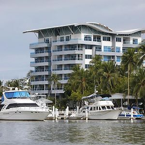 Puerto Azul Hotel & Marina بونتاريناس Exterior photo