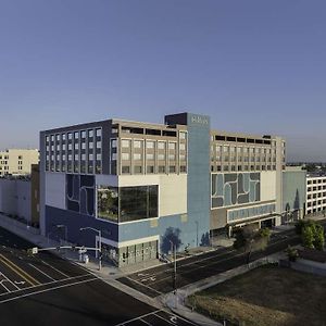 فندق Hilton Buena Park Anaheim Exterior photo