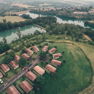 فندق Terres De France - Les Hameaux Des Lacs مونكلار دو كيارْسي Exterior photo