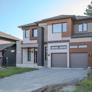 فيلا Spacious Modern Orillia Family Retreat Washago Exterior photo