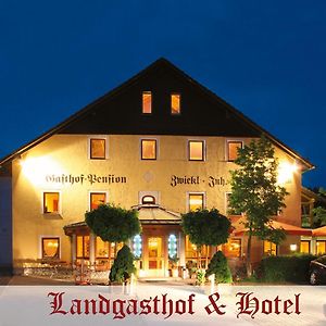 Landgasthof Hotel Zwickl ديغندورف Exterior photo