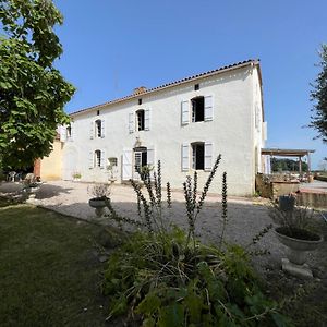 فيلا Moundeou Saint-Lanne Exterior photo