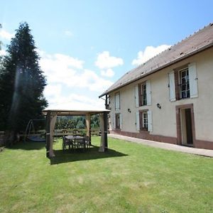 مبيت وإفطار Moyenmoutier Chambre Double Avec Petit Dejeuner Dans Batisse Historique - Fr-1-589-717 Exterior photo