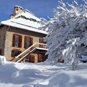 شقة Le Cerf De La Lune Crots Exterior photo