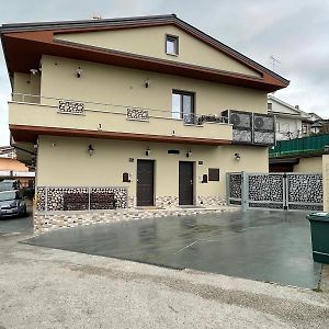 غروتاميناردا B & B 3M Exterior photo