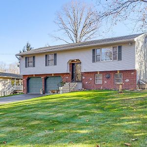 شقة Pool, Deck And Grill Spacious Apt In Naugatuck! Exterior photo