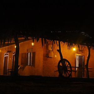 فندق Kataragama Clay House Exterior photo