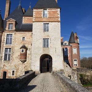 مبيت وإفطار Chateau De La Bussiere Exterior photo