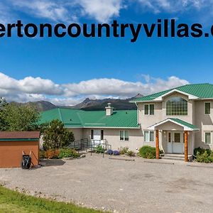 Waterton Country Villas واترتون بارك Exterior photo